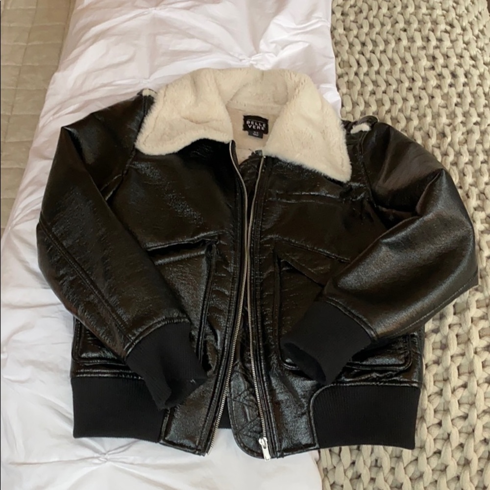 B E L L E  V E R E Faux Bomber Coat